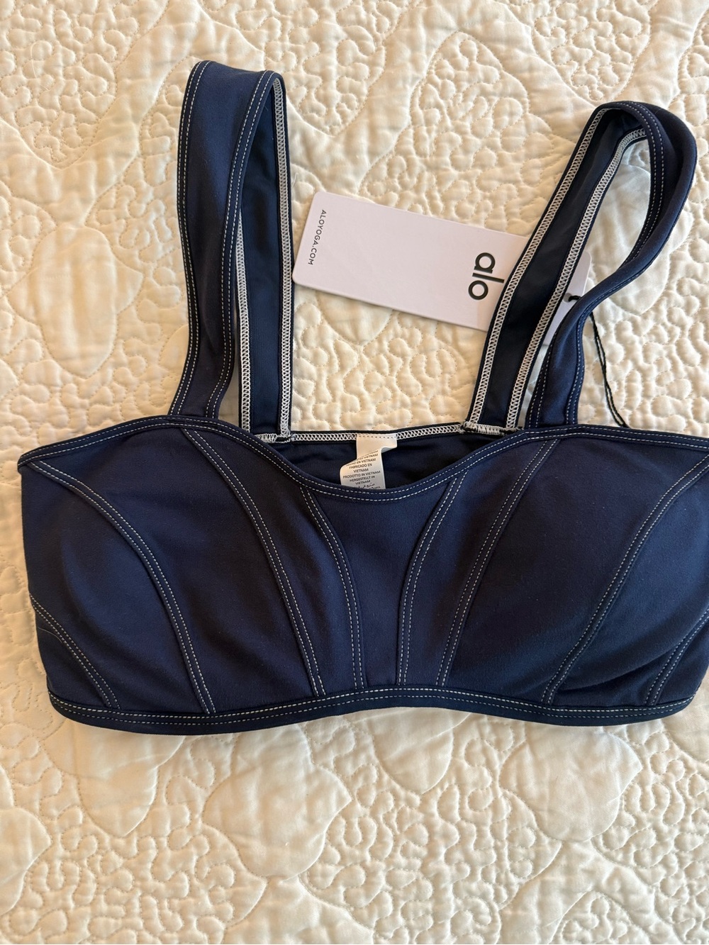 ALO Yoga Navy Sports Bra with Ivory Contrast Stitching